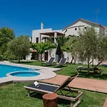 Villa Nostos
